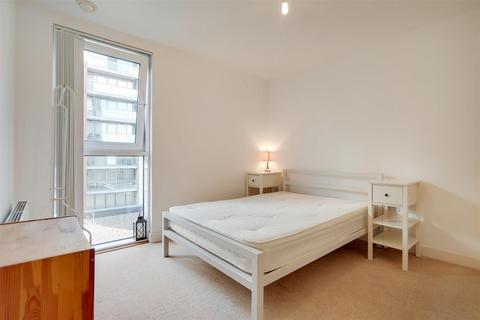 1 bedroom apartment to rent, Adriatic Apartments, Royal Victoria Dock, E16