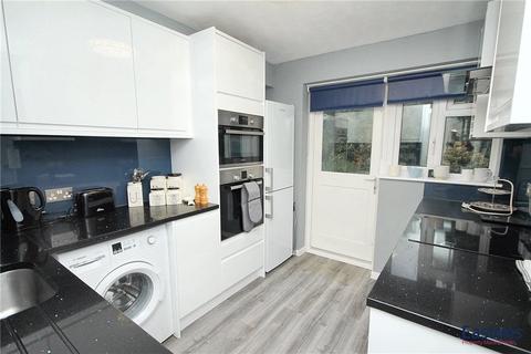 2 bedroom property for sale, Henbit Close, Surrey KT20