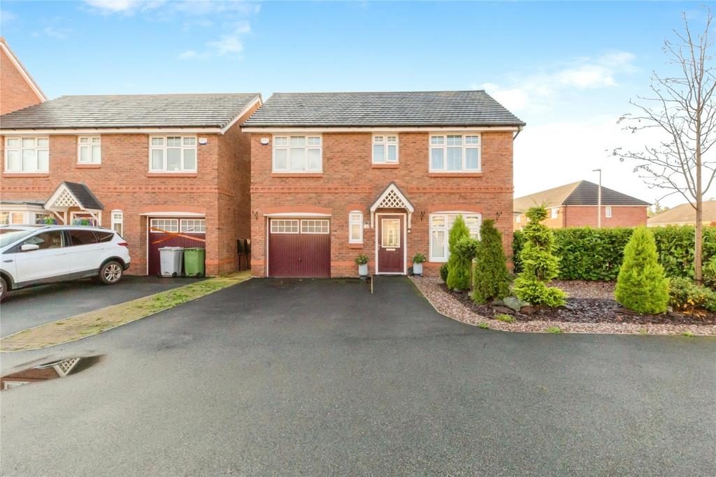 Richard Darroch Way, Crewe, Cheshire... 3 bed detached house for sale