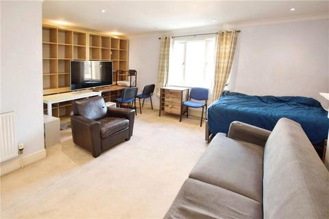 4 bedroom end of terrace house for sale, Rouse Way, Colchester, Essex