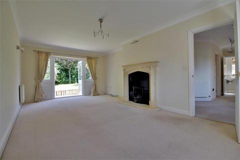 4 bedroom detached house to rent, Cherrywood Court, Off Stroud Road, Gloucester