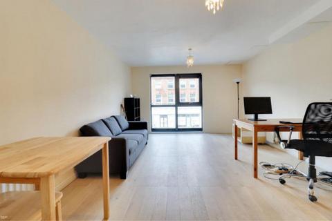 1 bedroom apartment to rent, Mannock Close, London