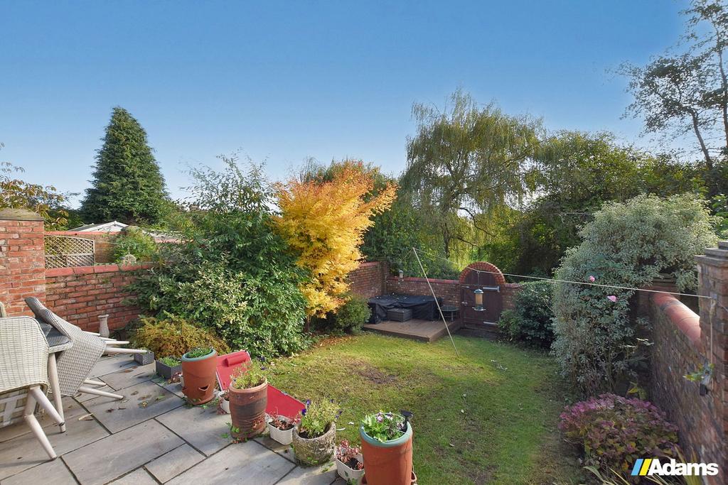 Fairfield Road, Stockton Heath... 3 bed semidetached house for sale