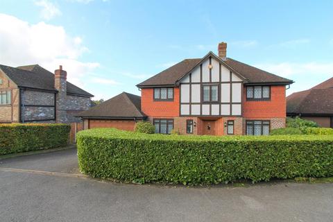 5 bedroom detached house for sale, Wellfield Gardens, Carshalton SM5