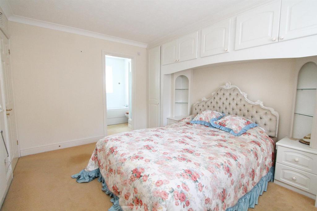 BED 1 B.jpg
