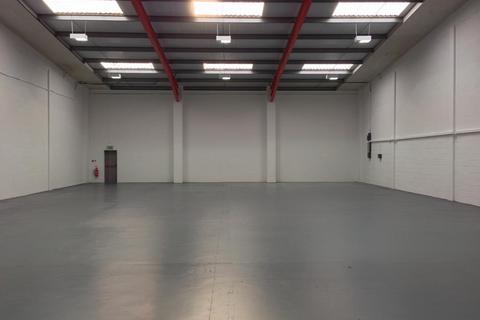 Warehouse to rent, Milton Keynes MK16