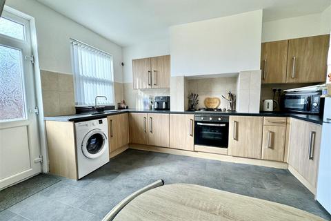 2 bedroom terraced house for sale, Braithwaite Street, Staincross, Barnsley