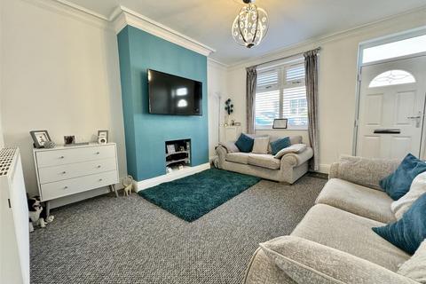 2 bedroom terraced house for sale, Braithwaite Street, Staincross, Barnsley