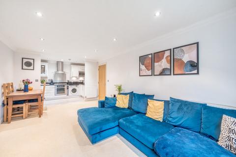 5, Hillcrest Forest Road, Binfield, Bracknell, RG42 4AF