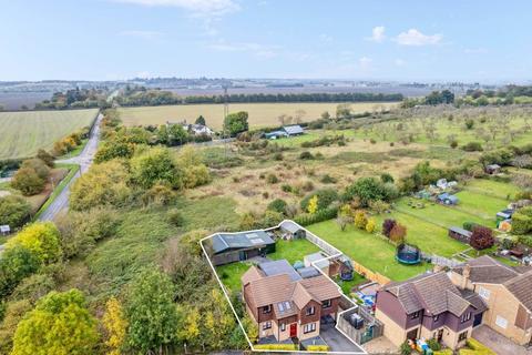 5 bedroom detached house for sale, Cheddington