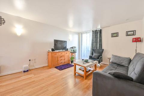 2 bedroom flat for sale, Empire Way, Wembley Park, Wembley, HA9