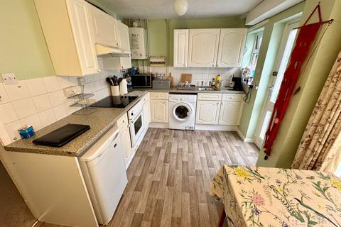 48 Langley, Bretton, Peterborough, PE3 8QB