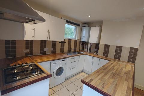 2 bedroom maisonette for sale, Durban Road, SE27