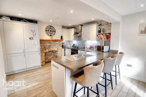 3 Abbey Road, Bardney, Lincoln, LN3 5XA