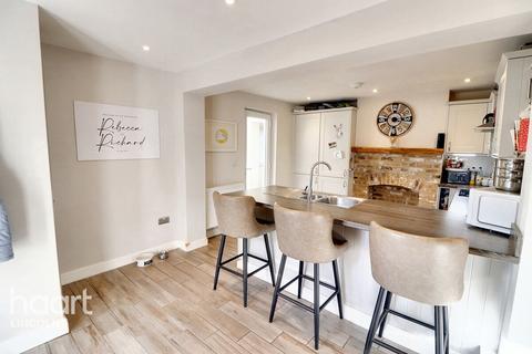 3 Abbey Road, Bardney, Lincoln, LN3 5XA