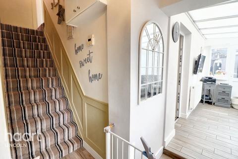 3 Abbey Road, Bardney, Lincoln, LN3 5XA