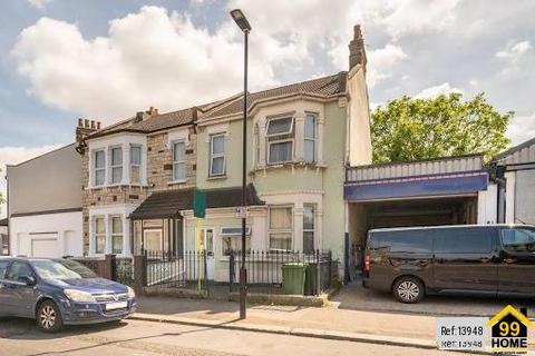 3 bedroom semi-detached house for sale, Rectory Road, London, E12