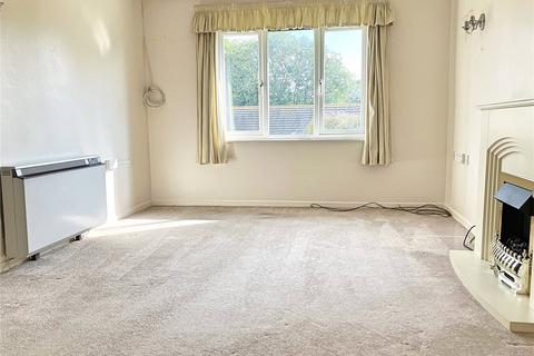 1 bedroom retirement property for sale, Station Road, East Preston, Littlehampton, West Sussex, BN16