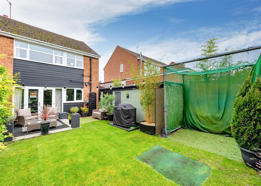 10 Linley Grove-External 2.jpg