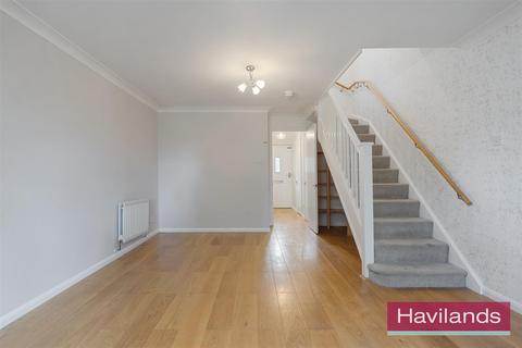 2 bedroom house for sale, Simpson Close, London