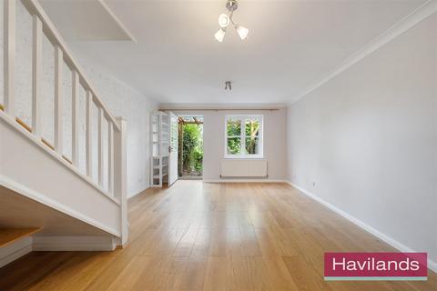 2 bedroom house for sale, Simpson Close, London