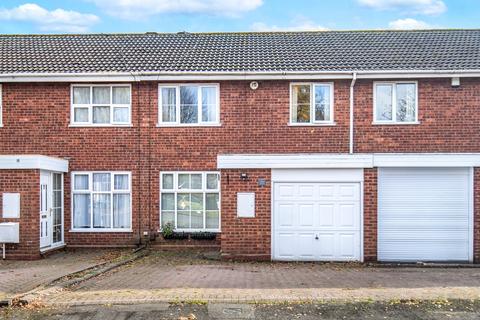 3 bedroom terraced house for sale, Chiltern Close, Halesowen, West Midlands, B63