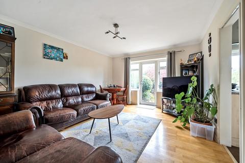 2 bedroom maisonette for sale, Woodville Road, Barnet, EN5