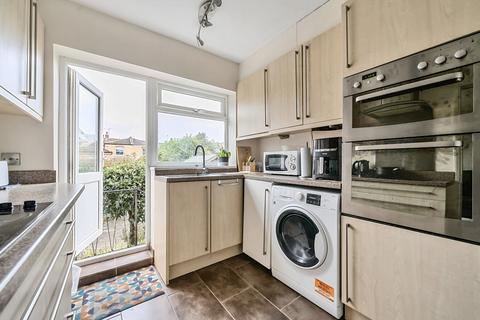 2 bedroom maisonette for sale, Woodville Road, Barnet, EN5