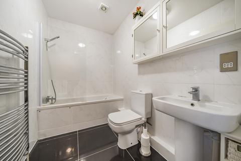 2 Risley Close, Morden, SM4 5DS
