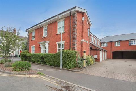 Woburn Court, 18 Victoria Road, Leighton Buzzard