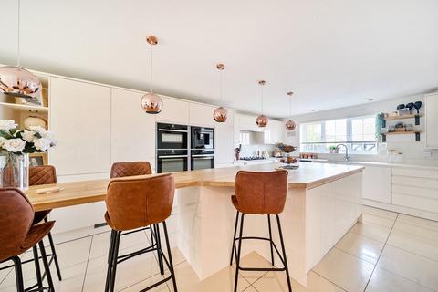 41 Coneygate, Meppershall, Shefford, SG17 5GB