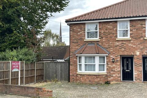 4 bedroom semi-detached house for sale, Stowmarket, Suffolk