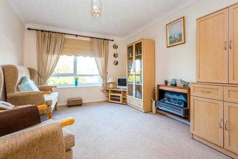 2 bedroom flat for sale, Barwick House, Rushden NN10