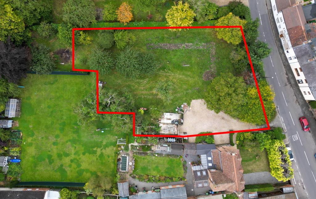 Aerial lo res outlined