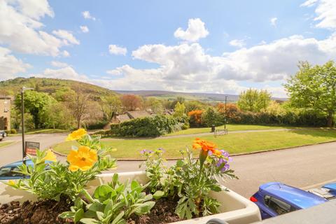 29 Blackshaw Road, Glossop, SK13 7SN