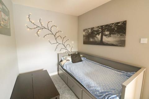 29 Blackshaw Road, Glossop, SK13 7SN