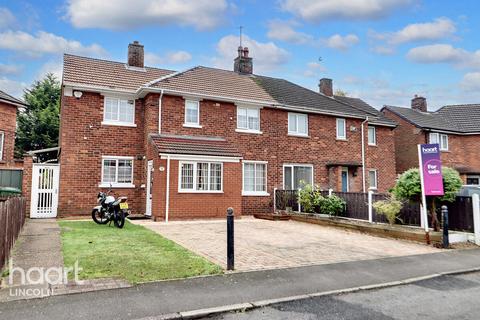 3 bedroom semi-detached house for sale, Gainsborough Gardens, Lincoln