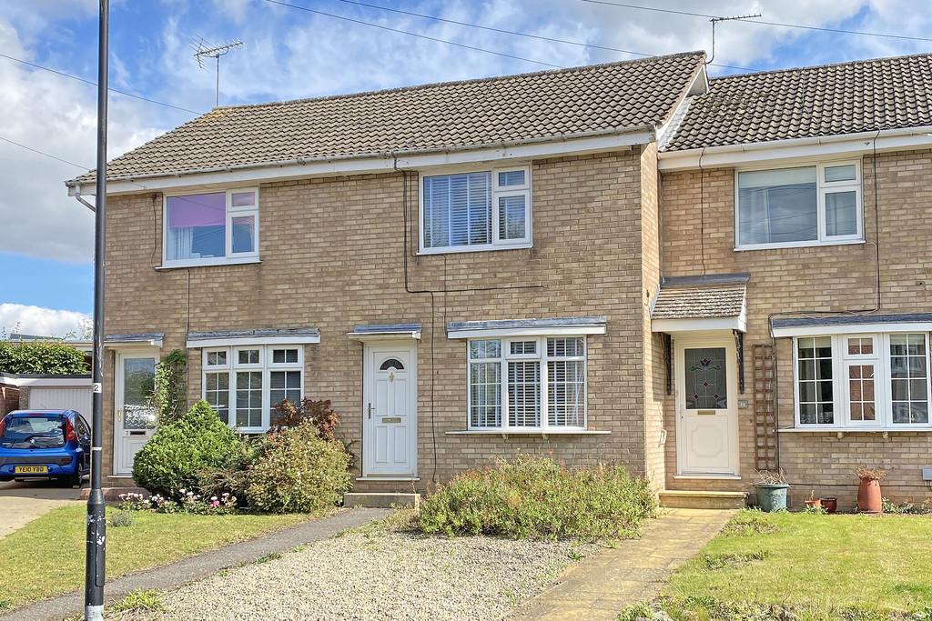 Sherwood Drive, Harrogate 2 bed terraced house for sale £57,500