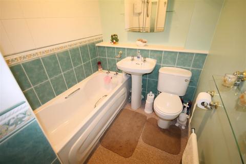 1 bedroom flat to rent, Poole, Dorset