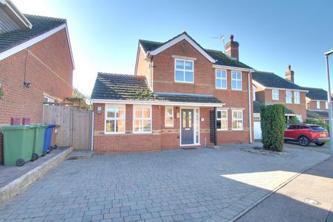 4 bedroom detached house for sale, Larham Way, Chatteris