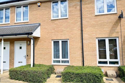 3 bedroom terraced house for sale, Glenister Gardens, Hayes, Greater London, UB3