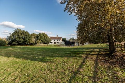 5 bedroom farm house for sale, Burgh St. Peter