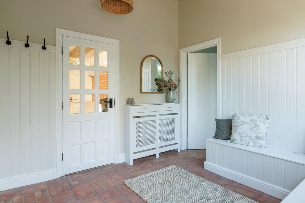Interior Photos Staithe Farm Final V2-1