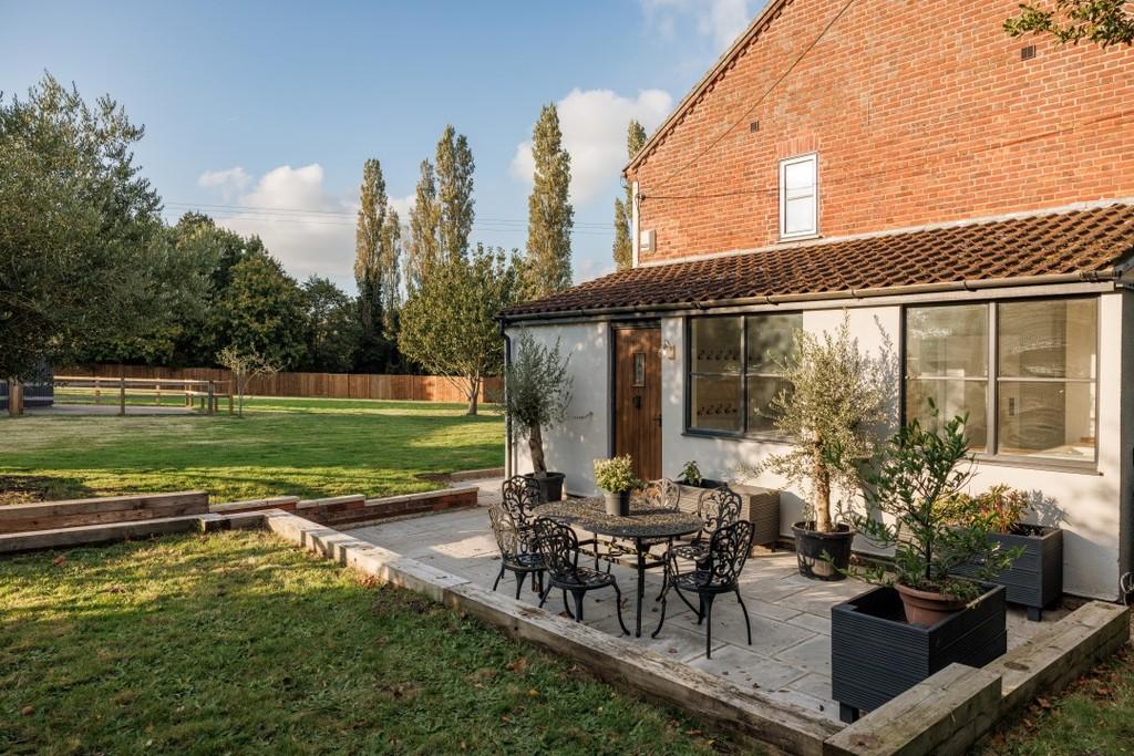 Exterior Photos Staithe Farm Final V2-8
