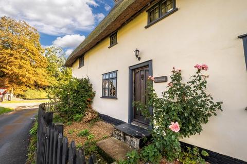 4 bedroom cottage for sale, Caston, Attleborough