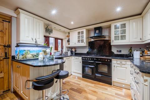 5 bedroom terraced house for sale, Green Abbey, Hade Edge, Holmfirth