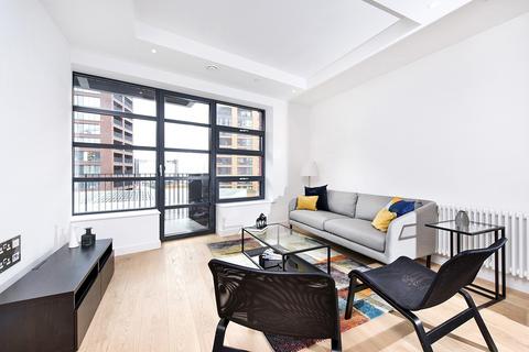 1 bedroom flat for sale, Defoe House, E14 0TW