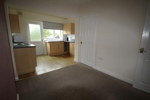 2 bedroom end of terrace house for sale, Northop Road, Flint