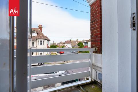 3 bedroom maisonette for sale, St. Andrews Road, Portslade