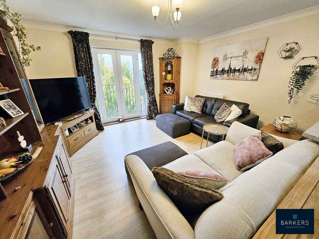 Fearnley Croft, Gomersal 2 bed apartment for sale £130,000